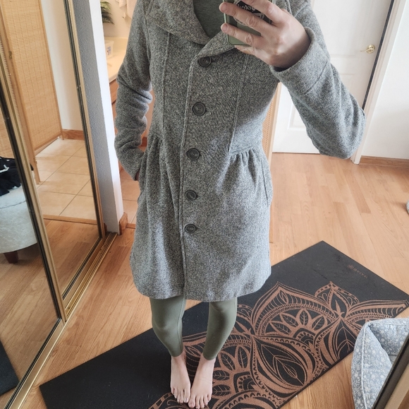 NWOT Patagonia Better Sweater Knit Fleece Heather Grey Coat with Tailored Waist - Picture 7 of 7